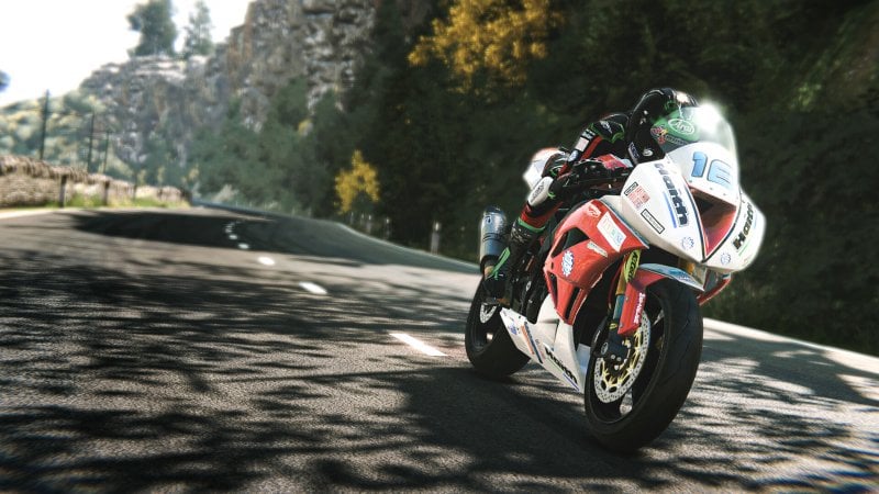 La linea della traiettoria di TT Isle of Man: Ride on the Edge 3 ha bisogno di un'aggiustata non da poco perché non riesce a trasmettere a chi gioca le giuste informazioni per non cadere nelle curve più difficili