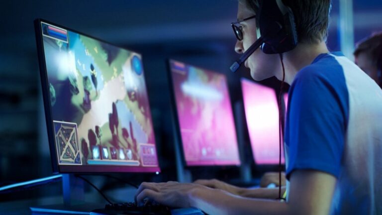 Windows 11: Roanne Sones di Xbox suggerisce novità, ci sarà anche Quick Resume su computer?