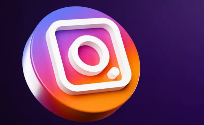 Applicazione INSTAGRAM